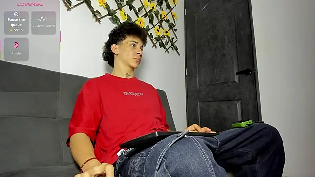 Maxxx bigcockx online show from 03/17/26, 02:05