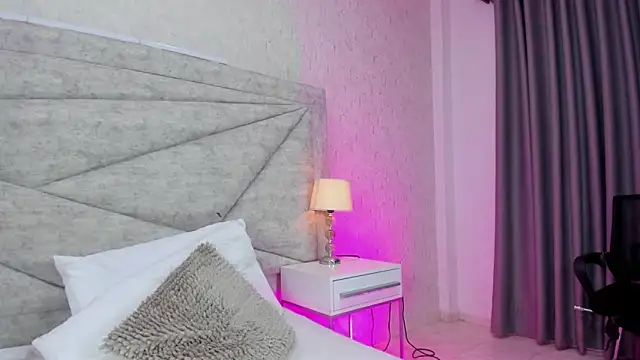 RousSweet- online show from 03/02/26, 09:10