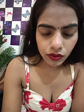 Alisha Babyy online show from 07/06/26, 08:22