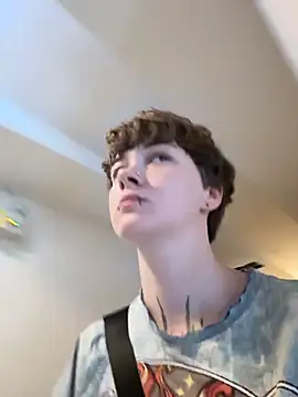 IceMur online show from 04/14/26, 02:28