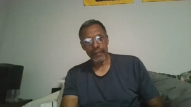 swimmer2496 online show from 07/08/26, 02:38