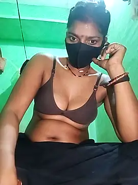 Snapshot of Cute__tanu chatting on 02/16/26, 02:51 Cute tanu online show from 02/16/26, 02:51