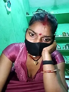 Snapshot of Cute__tanu chatting on 02/17/26, 07:53 Cute tanu online show from 02/17/26, 07:53