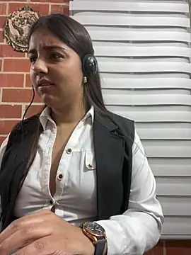 A-uroora online show from 02/19/26, 07:48