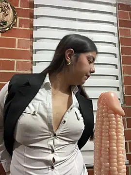 A-uroora online show from 03/15/26, 09:59