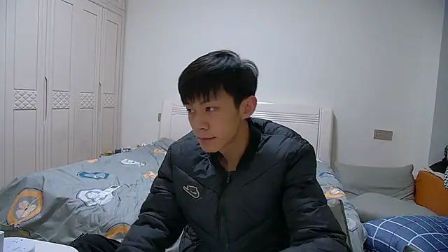 Snapshot of paofu-001 chatting on 02/07/26, 12:31 paofu-001 online show from 02/07/26, 12:31