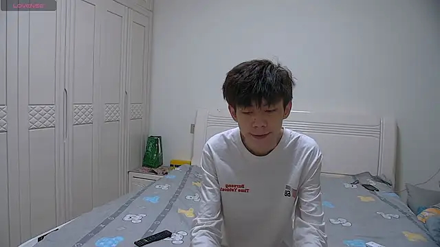 Snapshot of paofu-001 chatting on 03/27/26, 05:24 paofu-001 online show from 03/27/26, 05:24