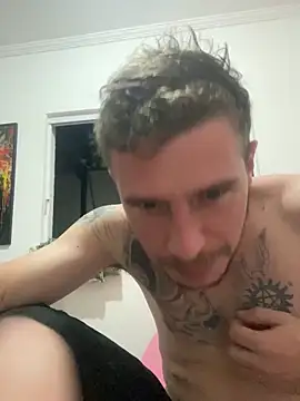 Mikealemao online show from 04/10/26, 11:53