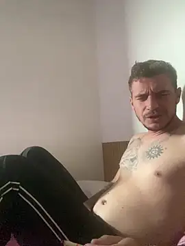 Mikealemao online show from 04/11/26, 01:37