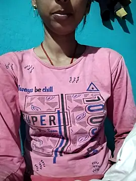 Juli cut online show from 02/11/26, 04:12