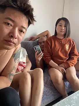 xiaotiantian-10 online show from 03/15/26, 05:57