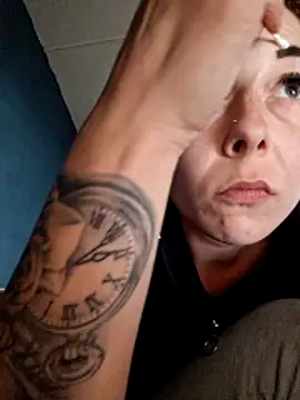 dewimp1 online show from 04/11/26, 03:16