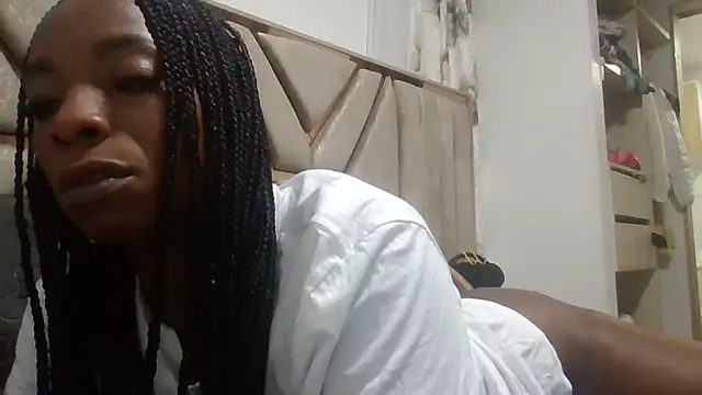 Snapshot of JadaMillss chatting on 07/01/26, 10:42 JadaMillss online show from 07/01/26, 10:42