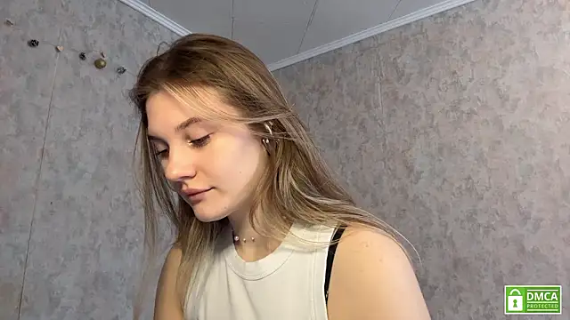 Snapshot of Jolievic chatting on 02/06/26, 11:35 Jolievic online show from 02/06/26, 11:35