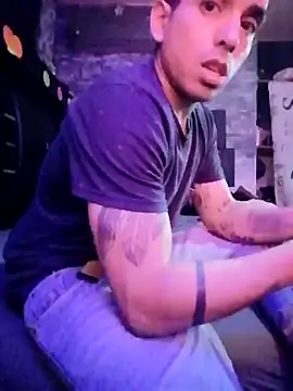 Snapshot of MRdxxx444 chatting on 03/12/26, 07:47 MRdxxx444 online show from 03/12/26, 07:47