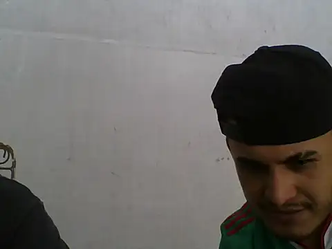 Snapshot of MRdxxx444 chatting on 05/25/26, 07:20 MRdxxx444 online show from 05/25/26, 07:20