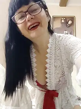 Snapshot of AliceSwan57 chatting on 02/20/26, 03:47 AliceSwan57 online show from 02/20/26, 03:47