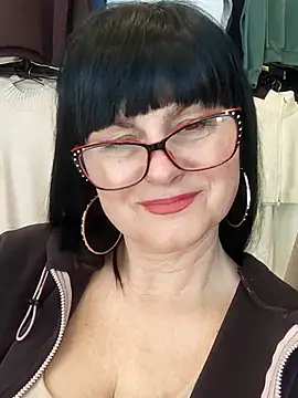 Snapshot of AliceSwan57 chatting on 02/20/26, 10:05 AliceSwan57 online show from 02/20/26, 10:05