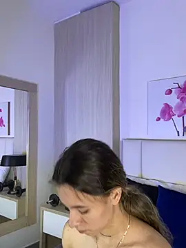 Snapshot of JuliaColemann chatting on 07/01/26, 11:56 JuliaColemann online show from 07/01/26, 11:56