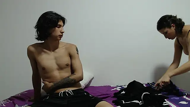 NezhandScyla online show from 04/15/26, 03:35