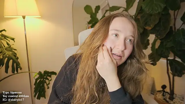 Scarlett NoirMuse online show from 02/23/26, 08:39