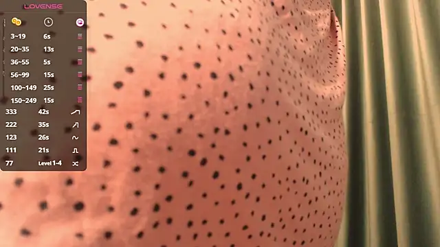 Hiaru Cutie online show from 12/29/24, 06:03