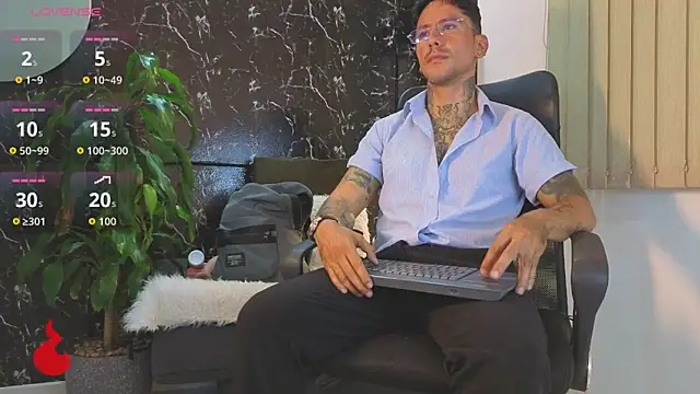 mister eithan online show from 05/14/26, 03:13
