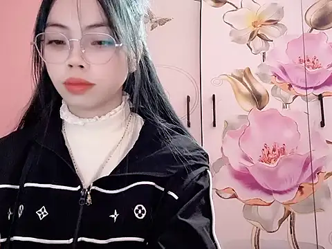 Suki 99 online show from 02/14/26, 07:32