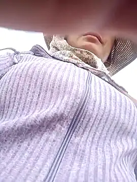 cutebobi online show from 04/11/26, 12:59