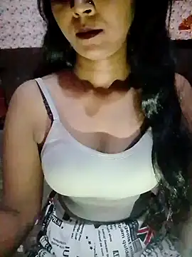 Ayesha Khan1 online show from 04/13/26, 11:48