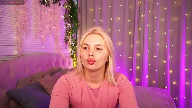 AmeliaWeells online show from 05/16/26, 03:58