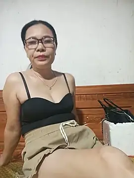 Nuna 689 online show from 05/18/26, 02:01