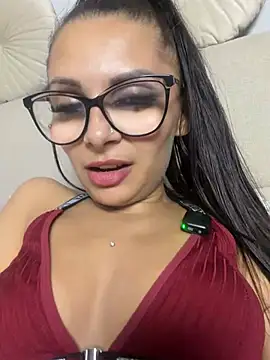 HiddendesireXO01 online show from 06/26/26, 07:18