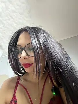 HiddendesireXO01 online show from 07/05/26, 06:48