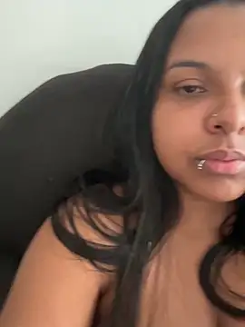 bella 255 online show from 03/24/26, 11:59