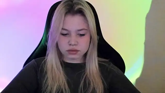 Lulu Di online show from 02/22/26, 02:13