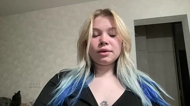 Lulu Di online show from 03/02/26, 08:37