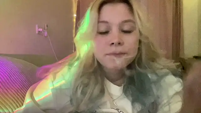 Lulu Di online show from 03/22/26, 08:34