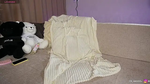 Anya angel online show from 02/07/26, 06:11