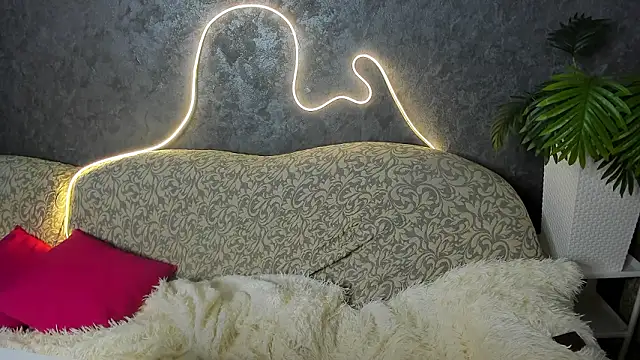 Snapshot of Dream_Olivia chatting on 03/02/26, 05:08 Dream Olivia online show from 03/02/26, 05:08