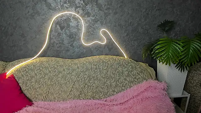 Dream Olivia online show from 03/12/26, 03:01