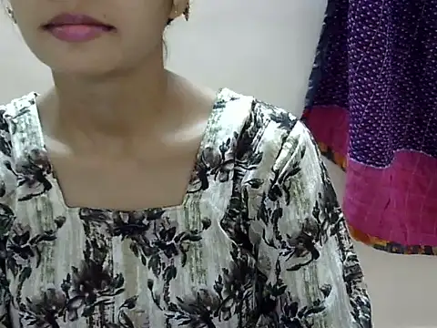 Kulsum S online show from 07/11/26, 01:47