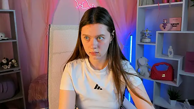 CelestineMauriac online show from 03/11/26, 04:13