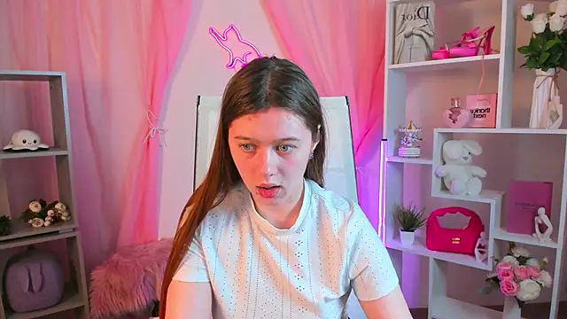 CelestineMauriac online show from 03/18/26, 06:55