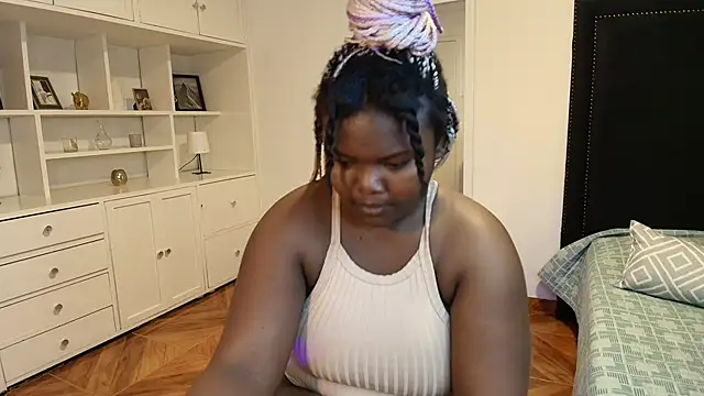 Snapshot of jada_burns chatting on 03/02/26, 02:02 jada burns online show from 03/02/26, 02:02