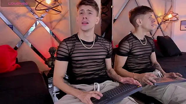 Snapshot of Jasper__jones chatting on 02/12/26, 02:34 Jasper jones online show from 02/12/26, 02:34