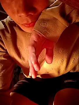 Henry xx01 online show from 02/03/26, 02:11