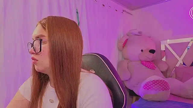 SABRIINA TAY online show from 02/12/26, 11:49