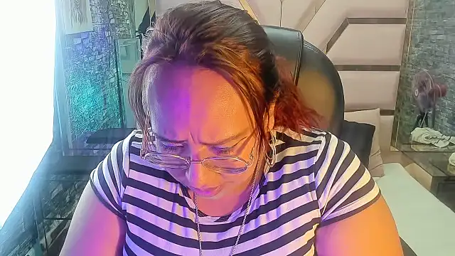 Shara Oz online show from 03/02/26, 08:21