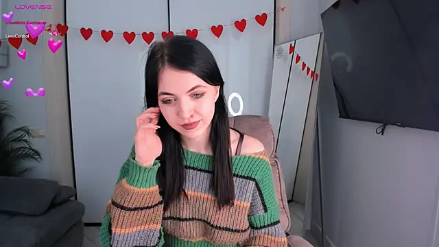 reze daisies online show from 02/26/26, 09:52